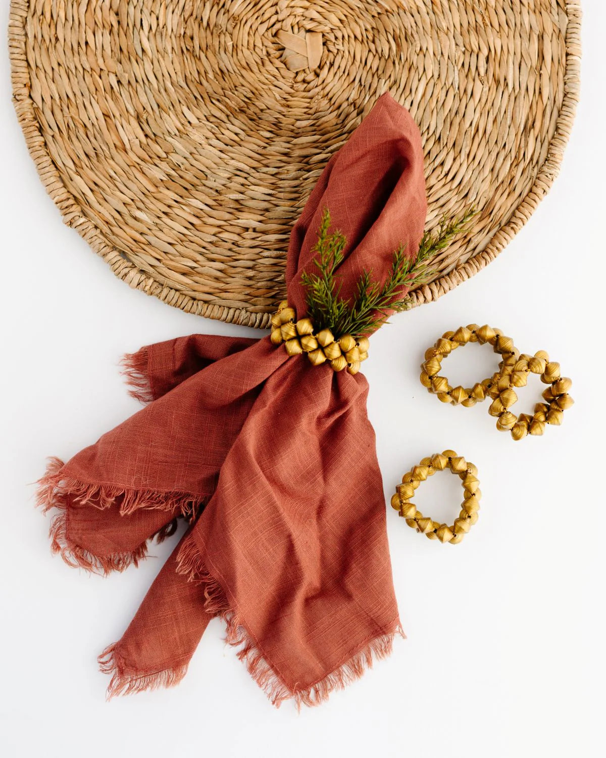 PreviousNext    Paper Bead Napkin Ring Set